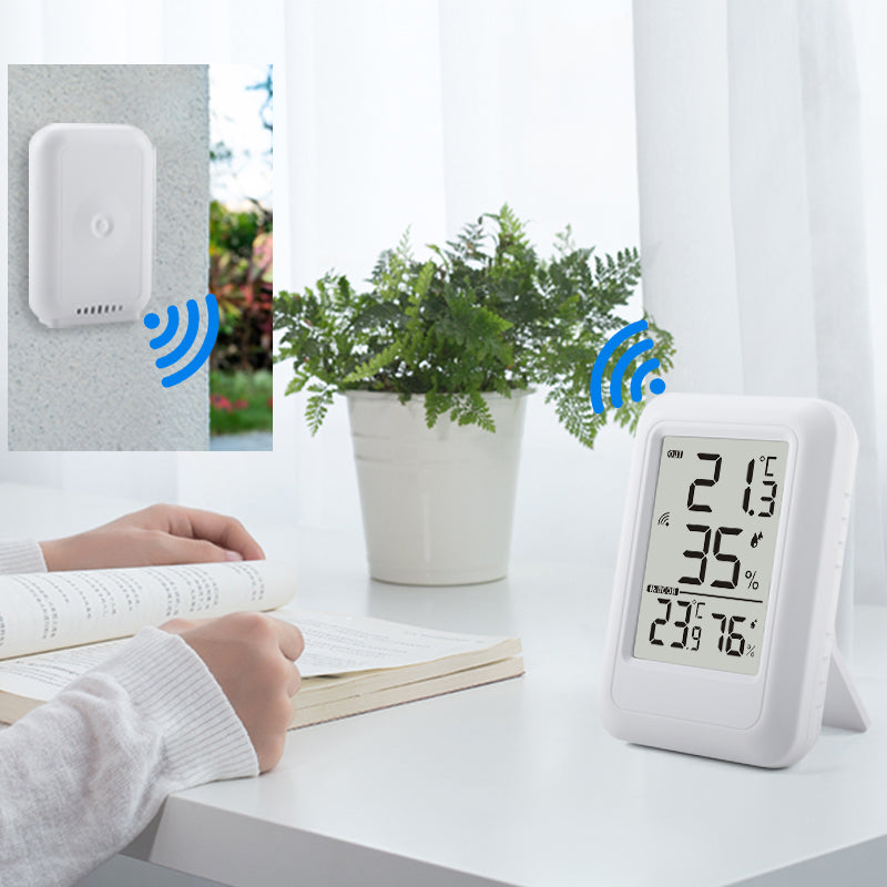 High precision temperature and humidity meter indoor and outdoor one to one large screen digital data recorder